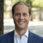 Official portrait of Mark Earley